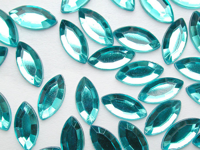 Стразы - Миндаль, сине-зеленые 3 х 6 мм. (Y1CL81B) - 60 шт./банка