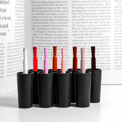 IRISK гель-лак One Step 10 мл. 005 Классика IRISK гель-лак One Step 10 мл. 005 Классика