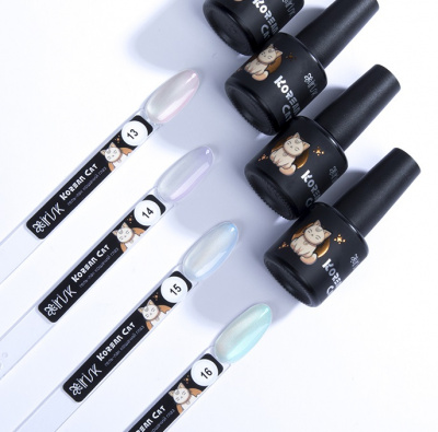 IRISK гель-лак кошачий глаз Korean Cat 16 Green Glow 10 мл. IRISK гель-лак кошачий глаз Korean Cat 16 Green Glow 10 мл.