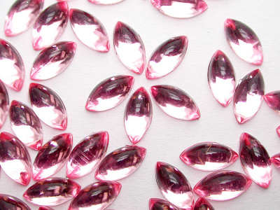 Стразы - Миндаль, светло-розовые 3 х 6 мм. (Y1CL74C) - 60 шт./банка