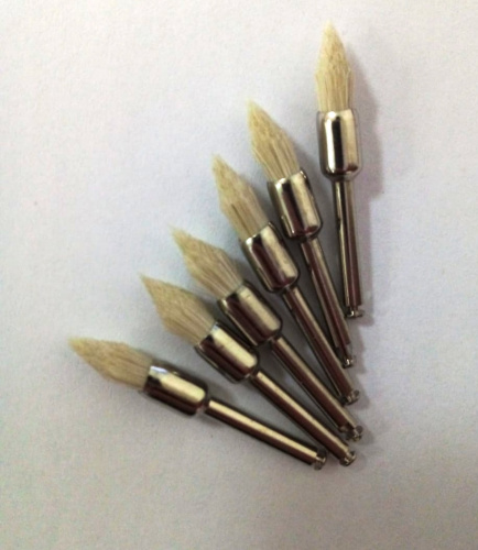 Щетка (натуральная щетина) 1 шт. Щетка (натуральная щетина) 1 шт.