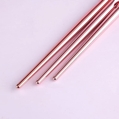 Набор кистей для прорисовки тонких линий и узоров 3 шт. Набор кистей для прорисовки тонких линий и узоров 3 шт.