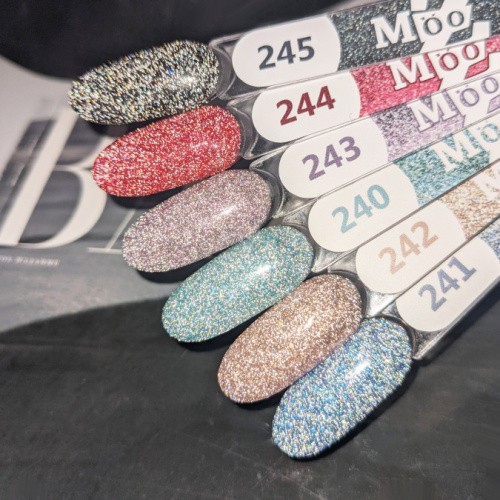 MOOZ Гель-лак светоотражающий №245 Stardust 9 мл. MOOZ Гель-лак светоотражающий №245 Stardust 9 мл.