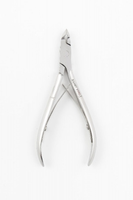 Silver Star Кусачки маникюрные для кожи Classic KCC-4/4 (4 мм.) Silver Star Кусачки маникюрные для кожи Classic KCC-4/4 (4 мм.)
