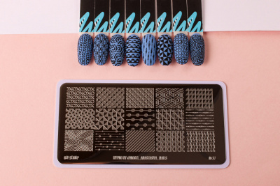 Go Stamp Пластина для стемпинга 037 Hypno