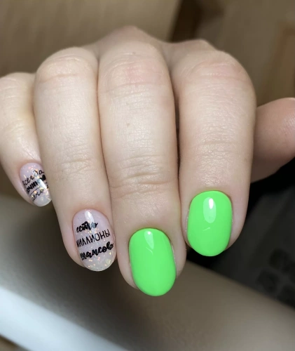 MoodNail Гель-лак Neon Green 10 г.