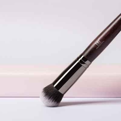 TNL Кисть для тональной основы 02 многофункциональная Т108 209724