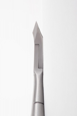 Silver Star Кусачки маникюрные для кожи Pro 11 (7 мм.) Silver Star Кусачки маникюрные для кожи Pro 11 (7 мм.)