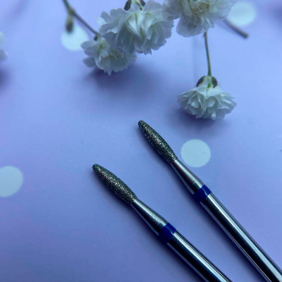 KristallNails, Бор алмазный (Пламя закругленное) Средняя (Синяя) 866.104.263.080.021 KristallNails, Бор алмазный (Пламя закругленное) Средняя (Синяя) 866.104.263.080.021