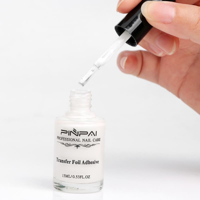 Клей для фольги Pinpai 15 мл. Клей для фольги Pinpai 15 мл.