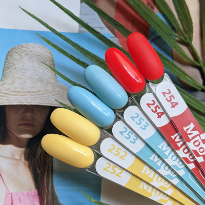 MOOZ Гель-лак №252 Summertime 9 мл. MOOZ Гель-лак №252 Summertime 9 мл.