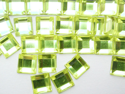 Стразы - Квадрат, желтые 6 мм. (Y1CL90D) 50 шт./банка