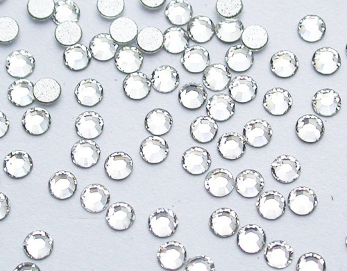 Стразы Сваровски Y1CL12M 2 мм./200 шт.