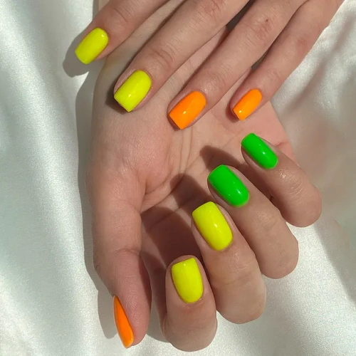 Patrisa Nail гель-лак NEON Vibes №207 8 мл.