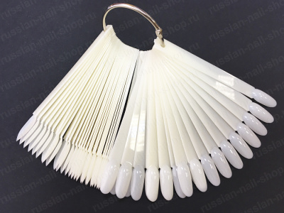 Палитра-веер 50 мест натуральная ОВАЛ на кольце 1-50VON