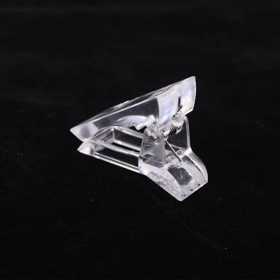 Зажим фиксирующий пластиковый