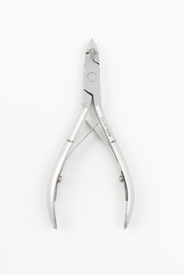 Silver Star Кусачки маникюрные для кожи Classic KCC-4/6 (6 мм.) Silver Star Кусачки маникюрные для кожи Classic KCC-4/6 (6 мм.)