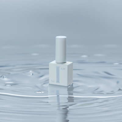 I AM Финиш для гель-лака без липкого слоя 25 Red Glass 9 мл. I AM Финиш для гель-лака без липкого слоя 25 Red Glass 9 мл.