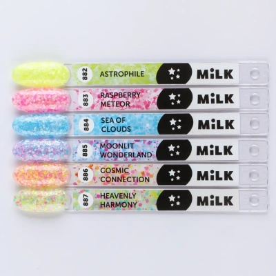 Milk Гель-лак Starlight 885 Moonlit Wonderland 9 мл. Milk Гель-лак Starlight 885 Moonlit Wonderland 9 мл.