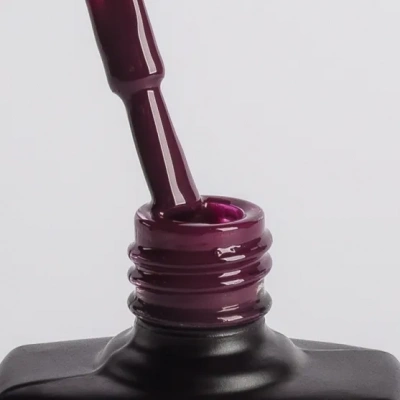 RockNail Гель-лак Wine Not 224 Shaken Not Stirred 10 мл. RockNail Гель-лак Wine Not 224 Shaken Not Stirred 10 мл.