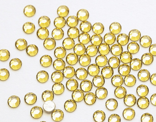 Стразы Сваровски Y1CL12G 2 мм./200 шт.