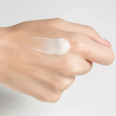 Runail Суфле-парафин для рук и тела (аромат: шафран, жасмин, амбра) 150 мл. №9941